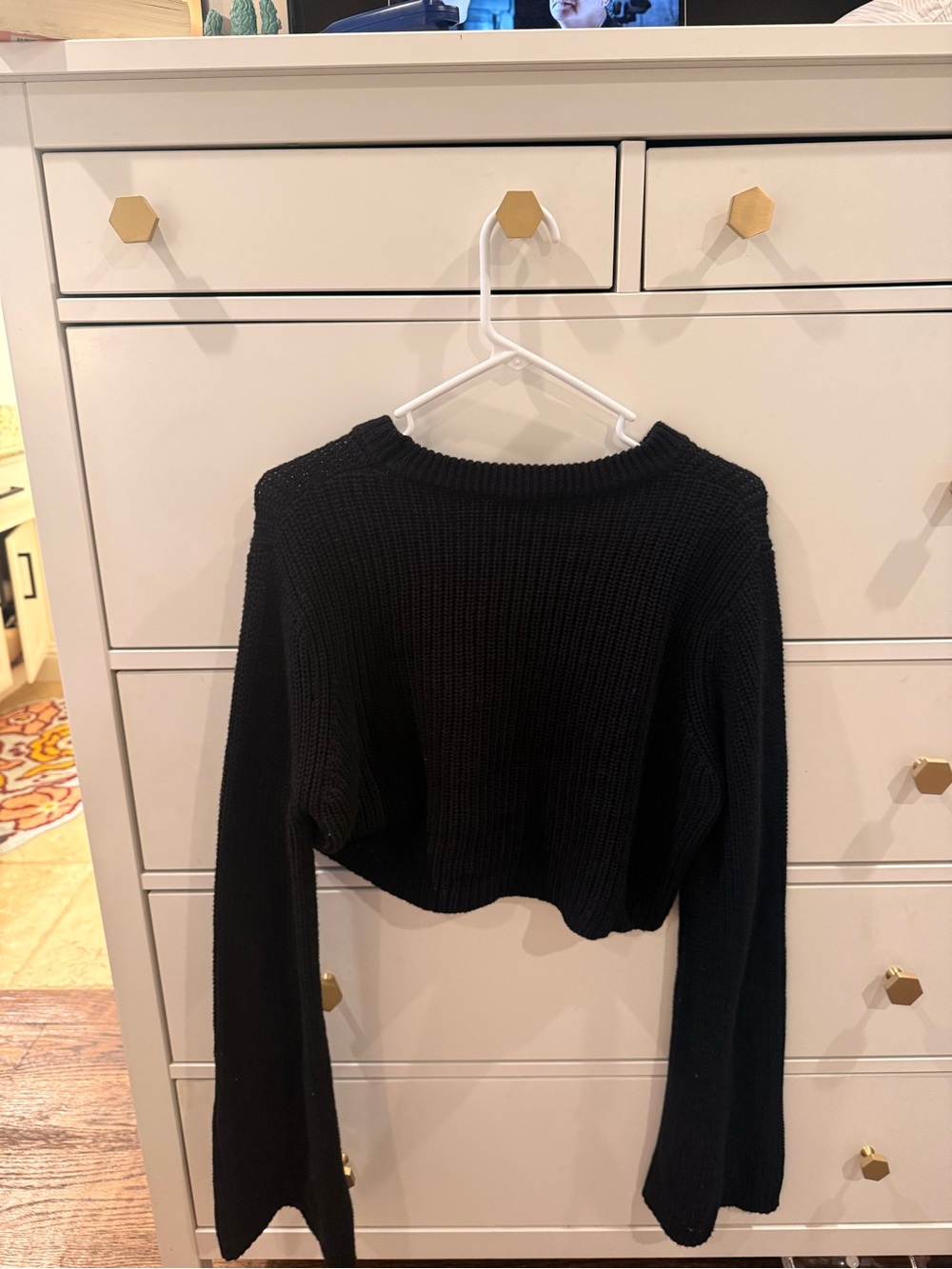 American Threads Black Cropped Ribbed Sweater - Picture 2 of 2